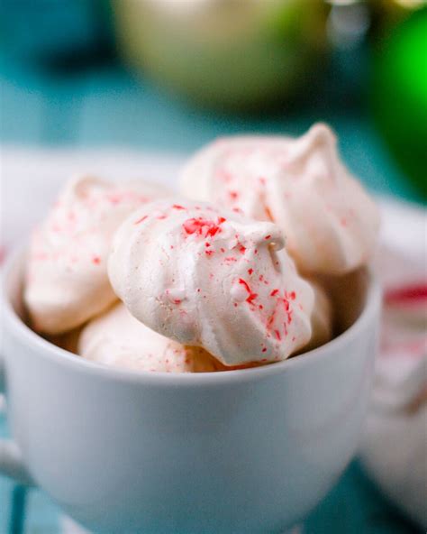 peppering kisses|Peppermint Meringue Kisses